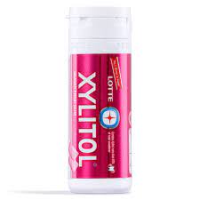 LOTTE XYLITOL STRAWBERRY MINT GUM 29G