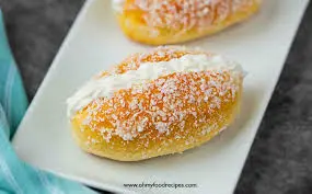 CC BAKERY Coconut & Cream Bun 80g