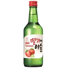 Hite Jinro strawberry Soju Alc 13% 360ML