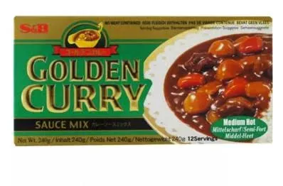 S&B GOLDEN CURRY MED HOT 220G