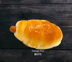 CC BAKERY Sausage Bun 95g